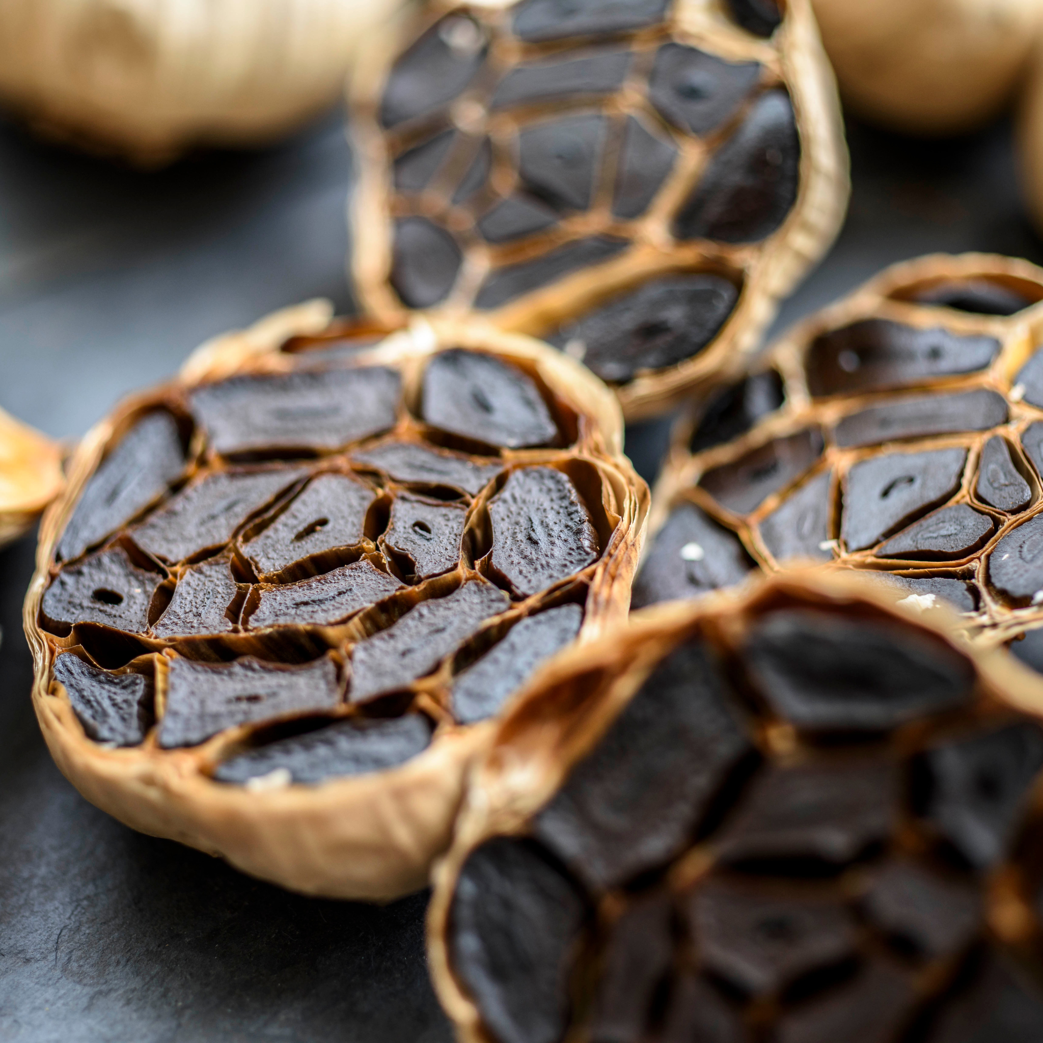 Ail noir en cuisine : recettes simples et gastronomiques